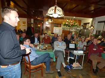 Referent des Abends war Florian Schroll Foto: Thomas Weichert