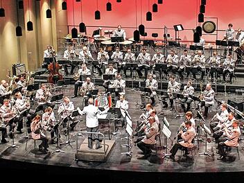 Das Heeresmusikkorps Veitshöchheim gibt sich die Ehre in Vierzehnheiligen.