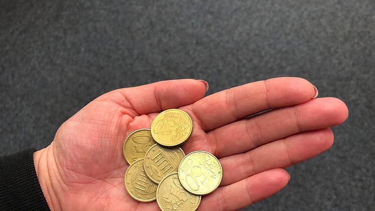 Eine 50-Cent-Münze mit spezieller Fehlprägung kann 3000 Euro wert sein. Symbolfoto: Stefanie Gleixner/inFranken.de