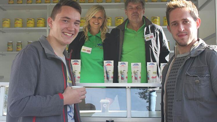 Am Stand von Wela  Foto: Veronika Schadeck