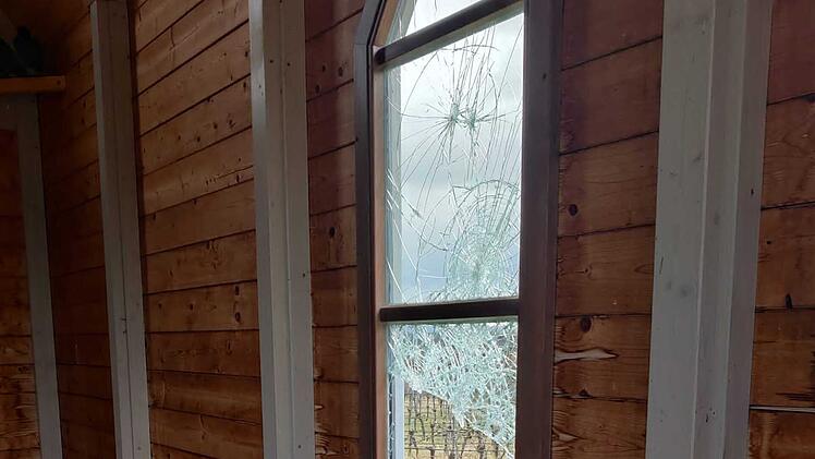 Sommerach: Vandalismus in Kapelle - Familie von Erbauer sucht nach Zeugen