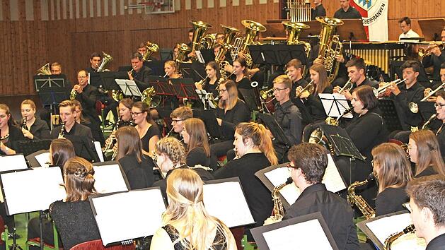 Am 3. Oktober steht die Adam-Riese-Halle in Bad Staffelstein wieder im Zeichen der Blasmusik.
