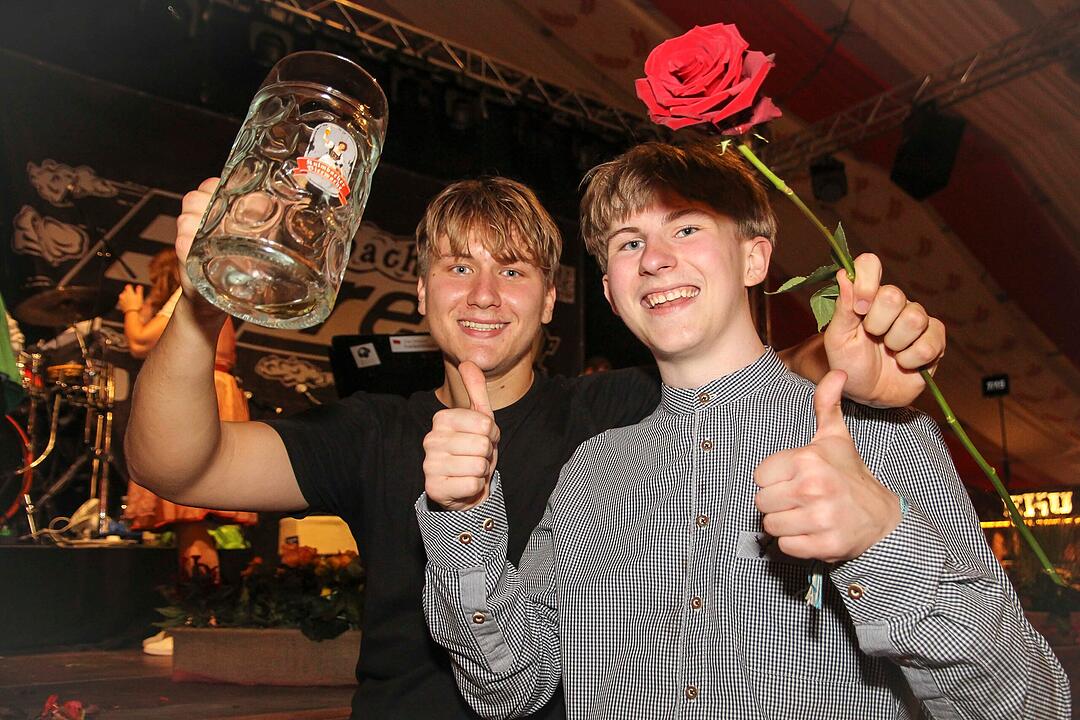 Am letzten Tag vom Bierfest wurde nochmal richtig gefeiert.