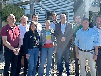 Die SPD-Kreistagsfraktion zu Besuch bei Maschinenbau Grimmer in Lisberg.