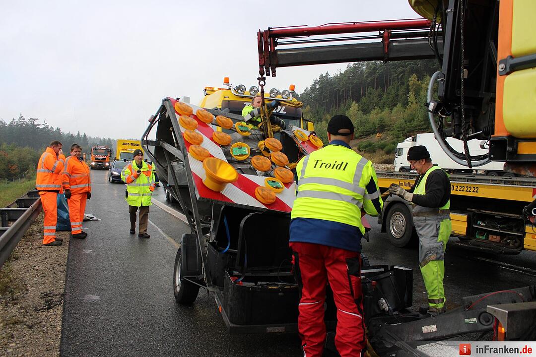Lkw-Unfall auf der A9 bei Trockau