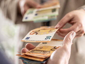 Geld, Euro, Kündigung, Abfindung