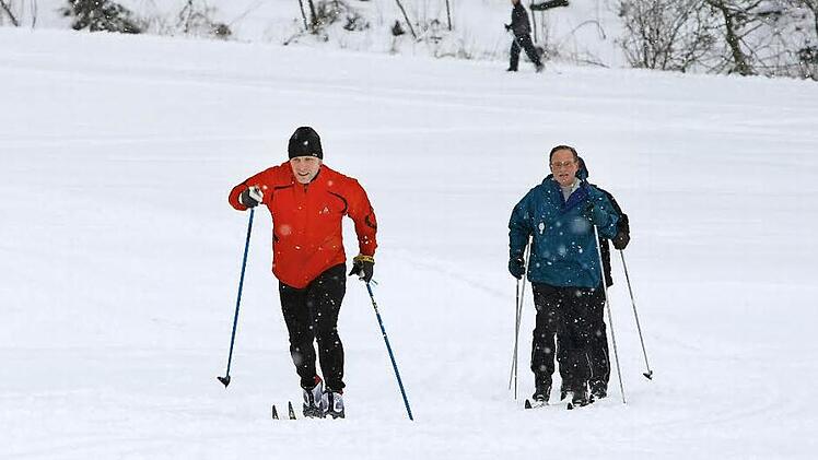 Allein am Walberngrüner Gletscher sind Langlaufloipen gespurt.  Foto: Archiv/Monika Limmer