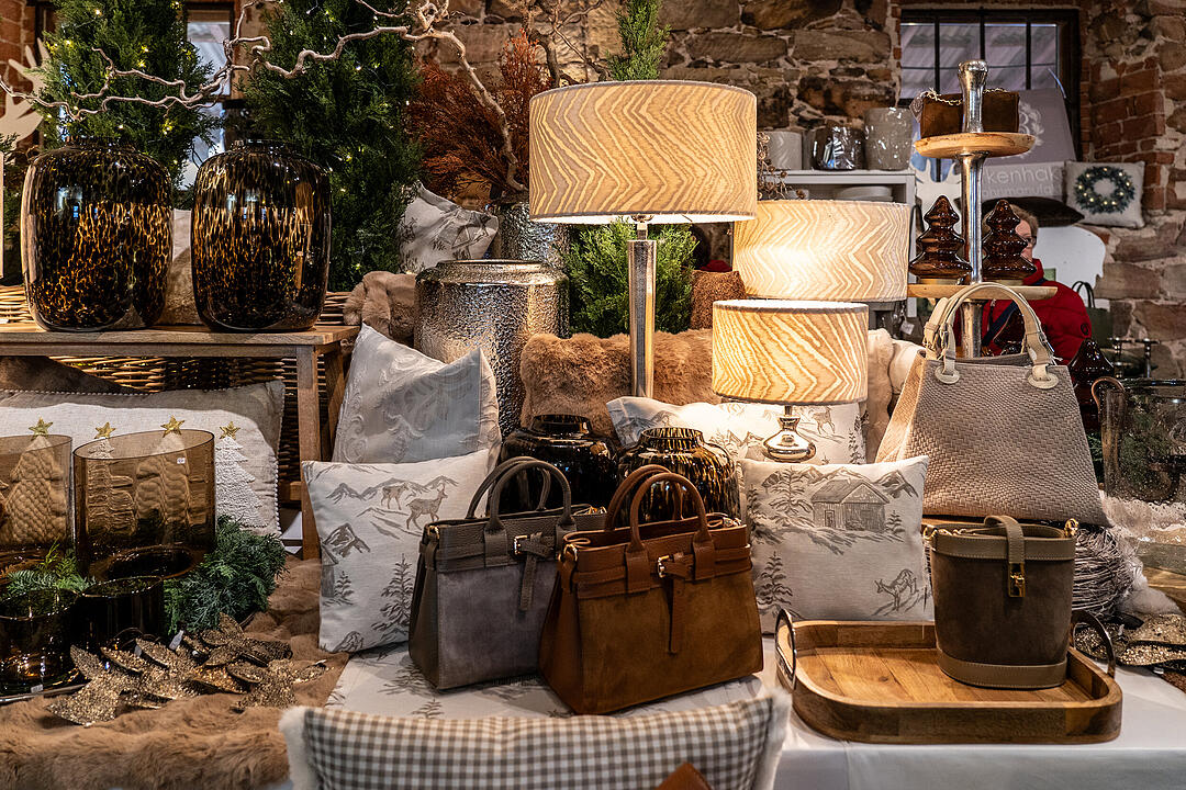 Winterszeit - Magische und zauberhafte Atmosphäre! Winterszeit - Magische und zauberhafte Atmosphäre!