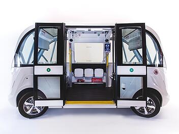 Diese autonom fahrenden Shuttlebusse sind bald auf Kronachs Stra&szlig;en zu sehen.  Foto: Navya