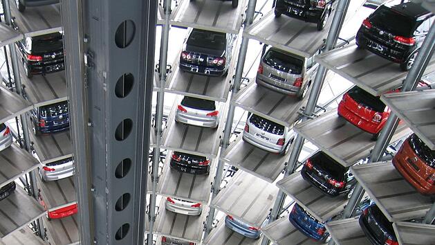 Beliebteste Automarke 2023 in Deutschland: Mercedes und Volkswagen abgeh&auml;ngt