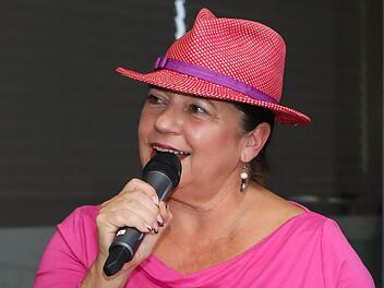 Daniela Reinfelder bekennt im Interview klar Farbe. Foto: Barbara Herbst