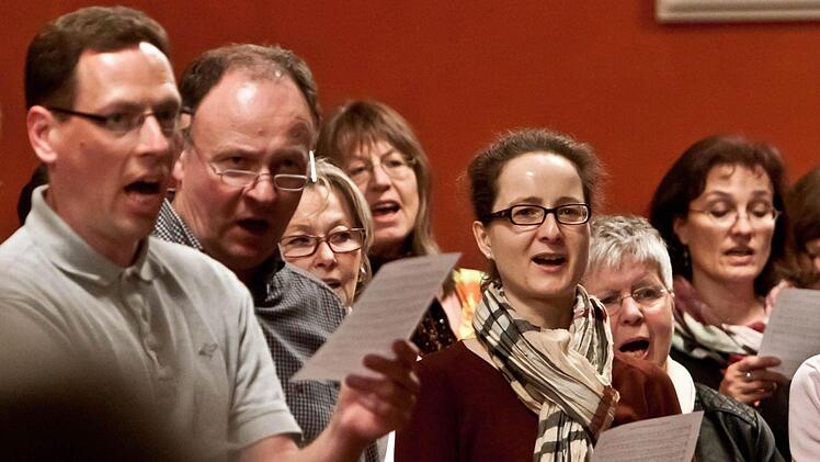 Der Coburger Bachchor bei der ProbenarbeitFoto: Jochen Berger