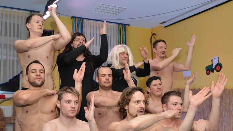 Die Sexy-Sauerwasser-Babys legten eine flotte Sohle aufs Parkett. Foto: Björn Hein