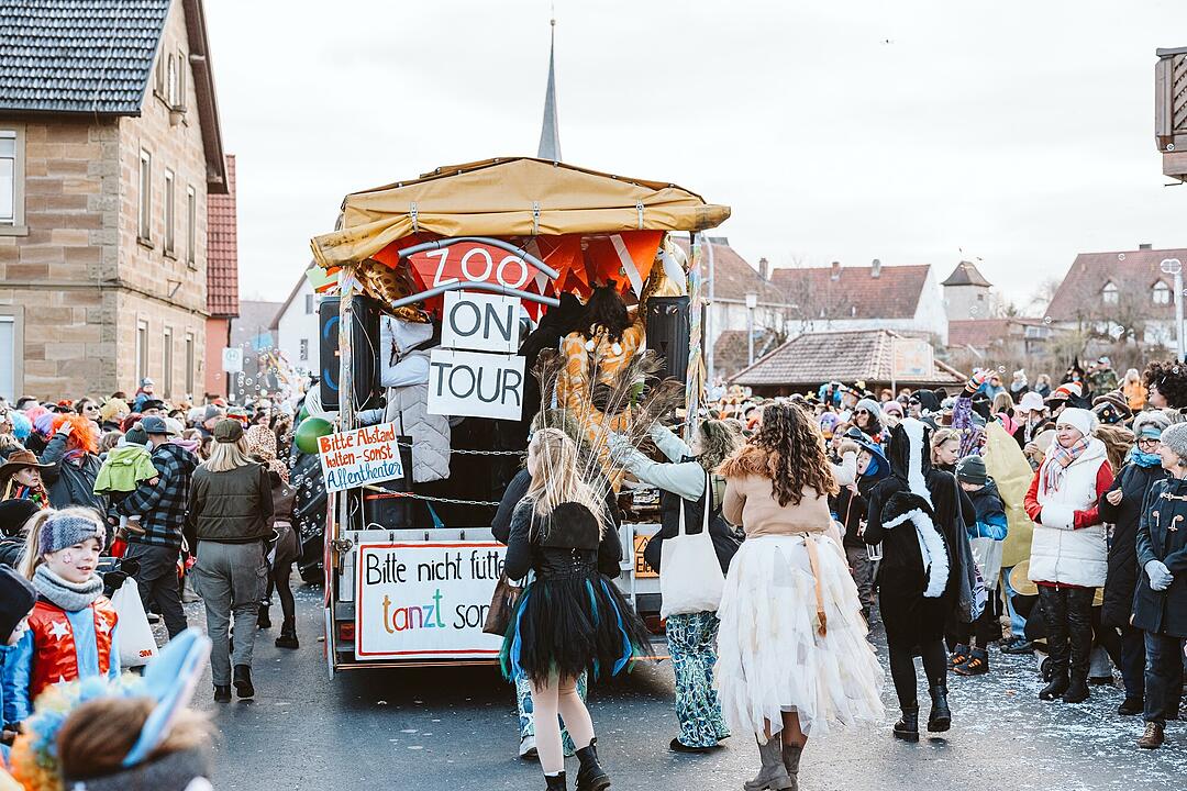 Schallfeld feiert Fasching!