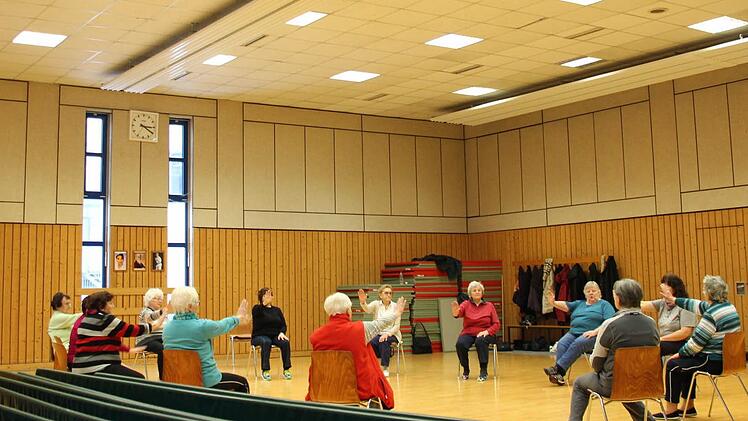 Wo heute wieder Sport getrieben wird, hatten sich zwei Teenager vor einigen Tagen ein Nachtlager eingerichtet. Foto: Marco Meißner