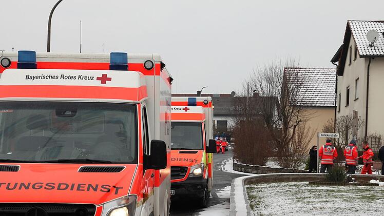 Der Einsatzort: In einem Wohnhaus in Untersteinbach  erlitten sieben Personen Kohlenmonoxid-Vergiftungen.  Michael Will