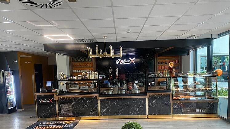 Bamberg: Neues Café "Gözlemix" hat eröffnet - Inhaber freut sich über gelungenen Start