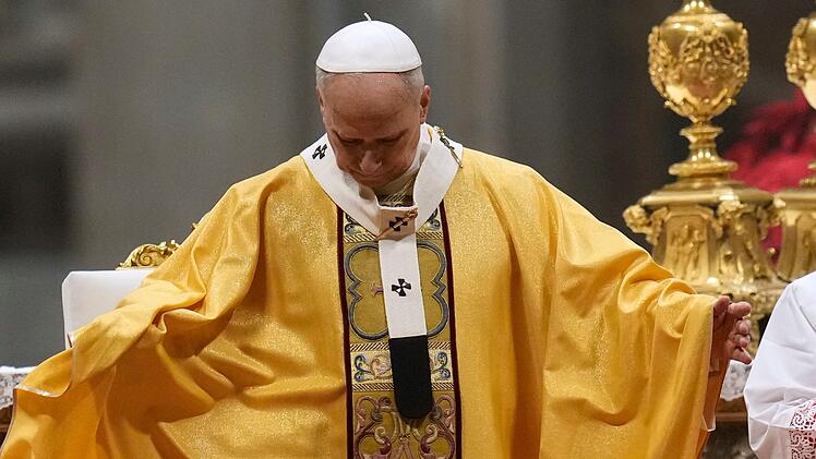 Erste Weihnachtsmette mit Papst Leo XIV.