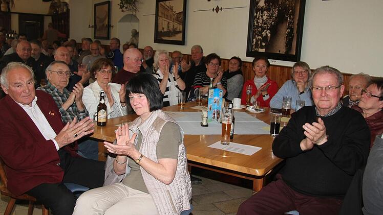 Volles Haus im Mönchshofsaal: Viele Kulmbacher interessierten sich für die Gewerkschaftsthemen. Foto: Sonny Adam