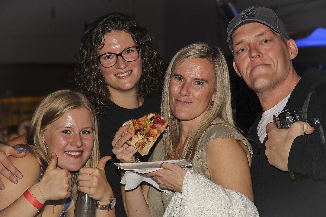 Party und Tanz in der Dreifachhalle