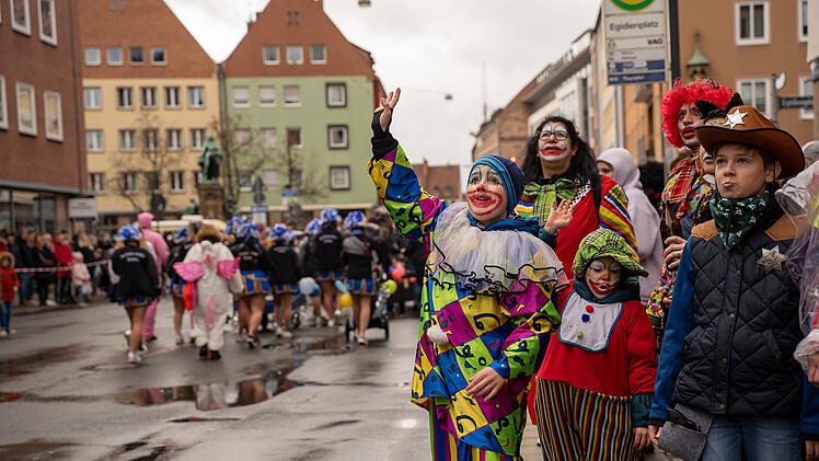 Der traditionelle Umzug zog ca. 70.000 Faschingsfreunde an.