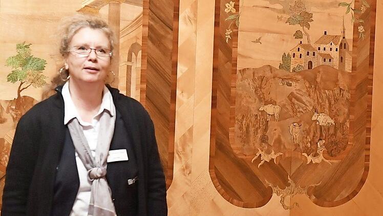 Kastellanin Christine Obst im Spindler-Kabinett