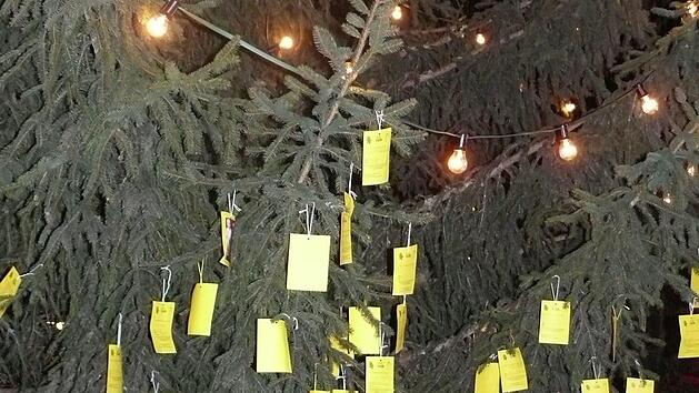 Die Wunschzettel-Aktion auf dem Christkindlesmarkt in Roth ist gerettet. Foto: Stadt Roth