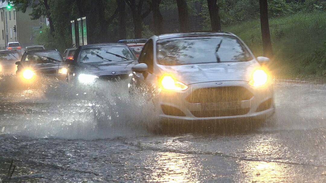 Blitz, Donner und ganz viel Wasser