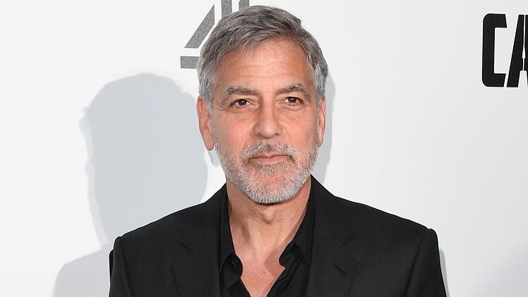 George Clooney hielt sich mit Jobs Damenschuh-Verk&auml;ufer und Versicherungsvertreter &uuml;ber Wasser.