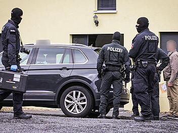 Razzia gegen mutmaßliche Rechtsradikale in drei Bundesländern