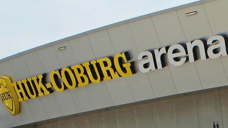 Schriftzug an der HUK-Arena in CoburgFoto: Jochen Berger