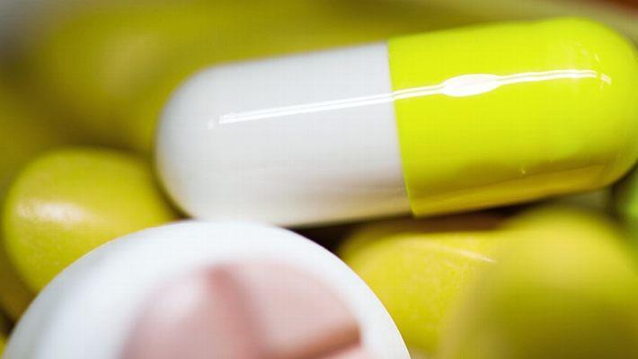 Experten machen sich zunehmend Gedanken dar&uuml;ber, wie lange Antibiotika eingenommen werden sollen.  Foto: Friso Gentsch, dpa