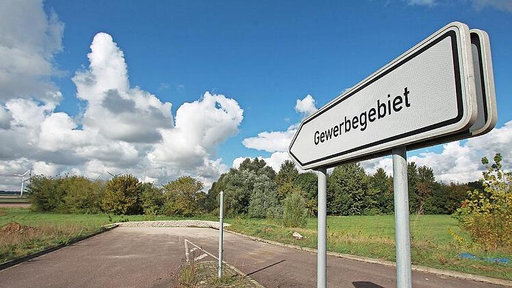 Das Gewerbefl&auml;chenangebot in Mainfranken ist unzureichend. Das k&ouml;nnte sich mittel- und langfristig zu einem Problem f&uuml;r den gesamten Wirtschaftsstandort entwickeln, sagt die IHK. Der Landkreis Bad Kissingen ist besonders betroffen.