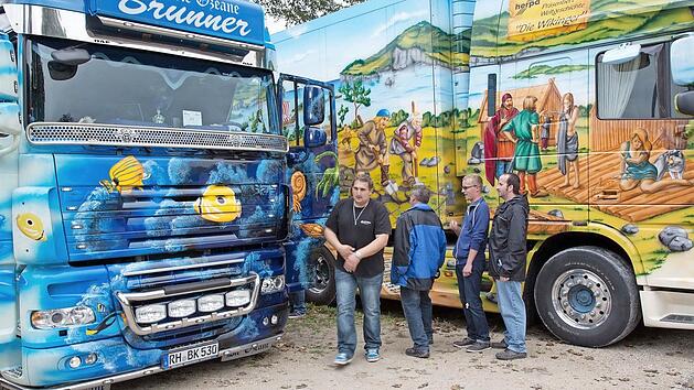 Manchmal versuchen Trucker sich mit ihren Airbrush-Kreationen gegenseitig zu &uuml;bertreffen.  Foto: Klaus Gagel/Archiv
