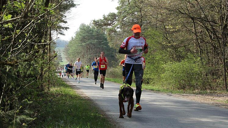 Weitere Impressionen vom Saaletal-Marathon. Foto: Pia Schmitt