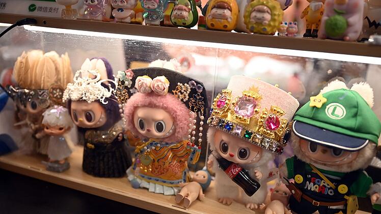 Labubus in China