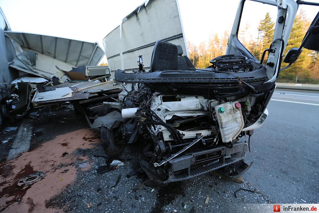 Schwerer Auffahrunfall auf der A9 bei Bayreuth