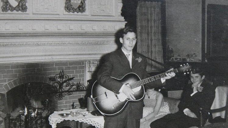 Michael Holm war schon als Schüler 1959 mit einer Band in Schloss Eyrichshof.