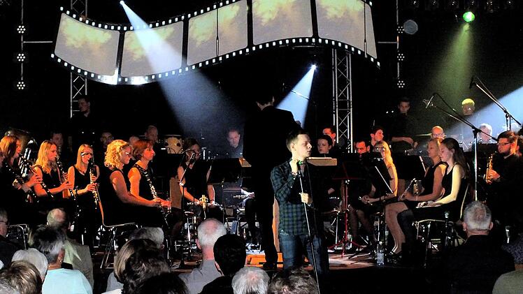 Mit dem "House of Music" gelang dem Blasorchester Sand wieder ein großartiger Erfolg mit moderner Blasmusik.