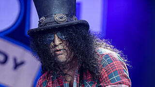 Slash feat. Myles Kennedy and The Conspirators bringen ihre Fans bei Rock im Park 2019 zum Durchdrehen