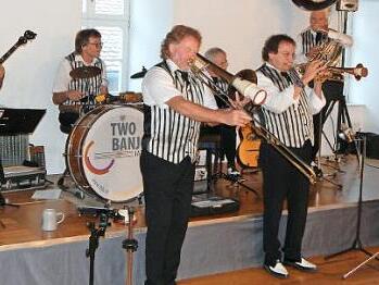 "Two Banjos Jazzband Luzern" brillierte im "Bräuwerck". Foto: H. Wunner