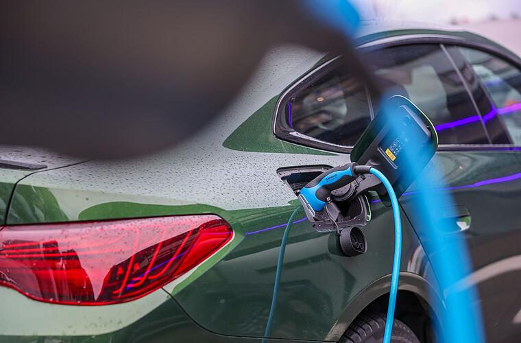 BMW hält verschärftes CO2-Flottenziel im ersten Jahr ein