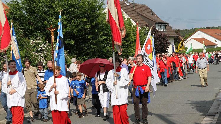 Bei der Wallfahrt in HallerndorfFotos: Erlwein