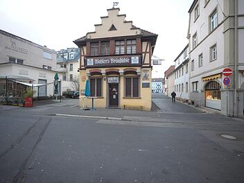 Vergangene Woche hat der Finanzausschuss des Kissinger Stadtrats noch empfohlen, den möglichen Verkauf der Gaststätte Zoom Eulenspiegel aus dem Konsolidierungskonzept für den Haushalt zu streichen. Jetzt hat der Stadtrat dafür entschieden, den Passus doch im Konzept zu lassen.  Siegfried Farkas