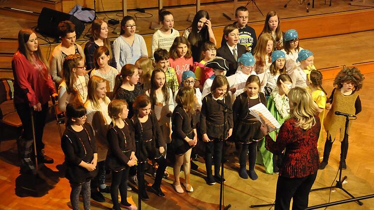 Jubiläumskonzert zum 20-jährigen Bestehen der Musikschule Bad Kissingen.  Foto: Peter Klopf