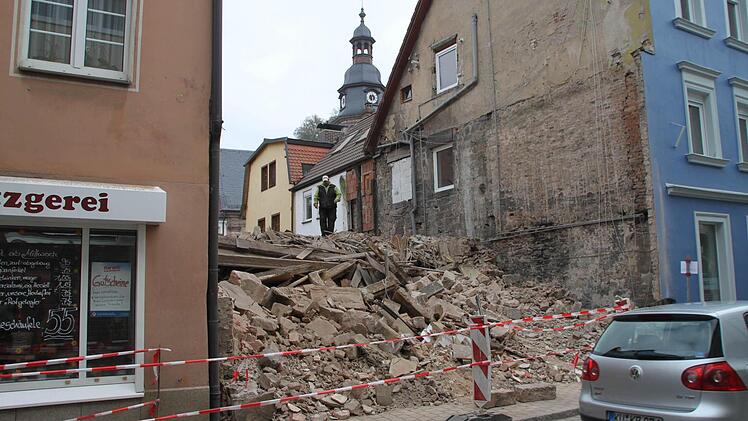 Der frühere Friseursalon Günther ist komplett eingelegt. Foto: Stephan Tiroch