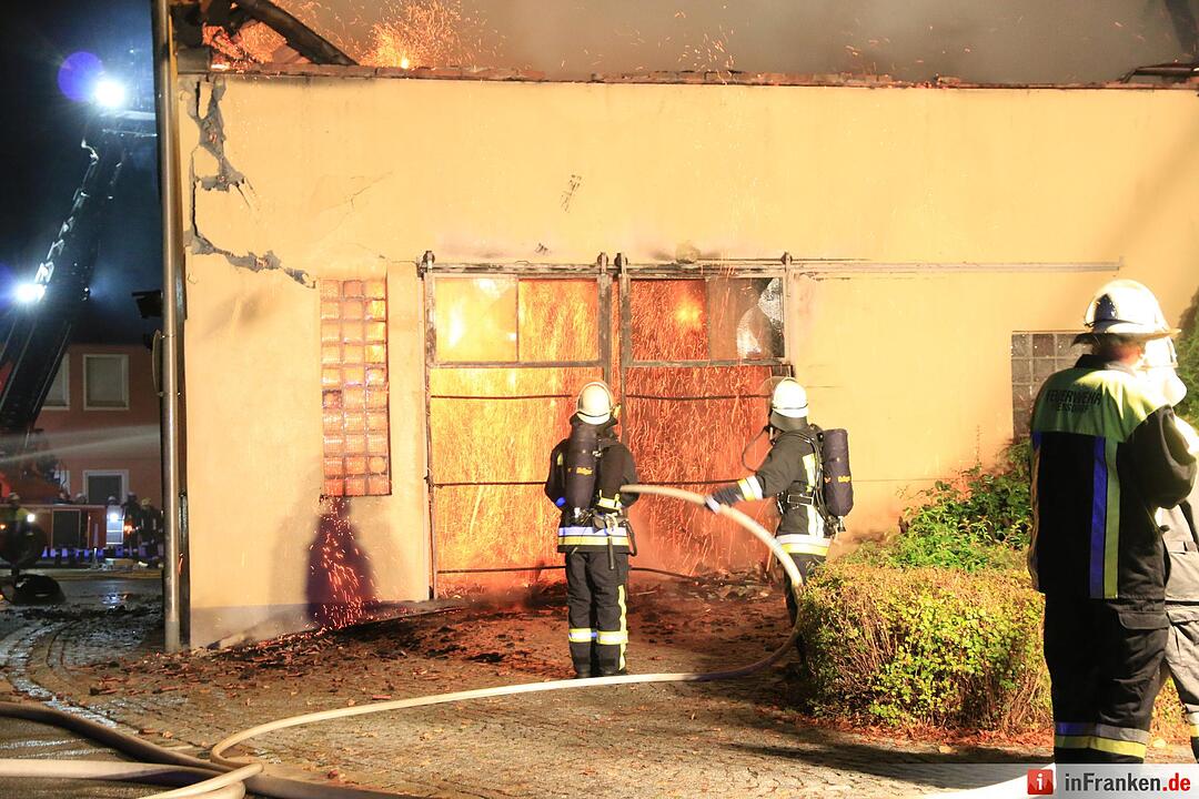 Scheune in Frensdorf brennt nieder