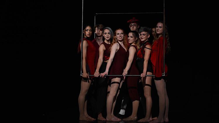 Eindrücke von der Absolventenshow. Foto: Leonid Lunart/Bethäuser