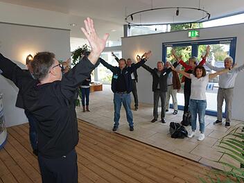 Zum mitmachen waren die Besucher am Samstag in der Georgi-Kurhalle in Bad Brückenau eingeladen, um Tipps und Anregungen für ein aktives Leben mitzunehmen. Foto: Marion Eckert