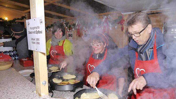 Impressionen vom Neustadter Nikolausmarkt. Foto: Berthold K&ouml;hler